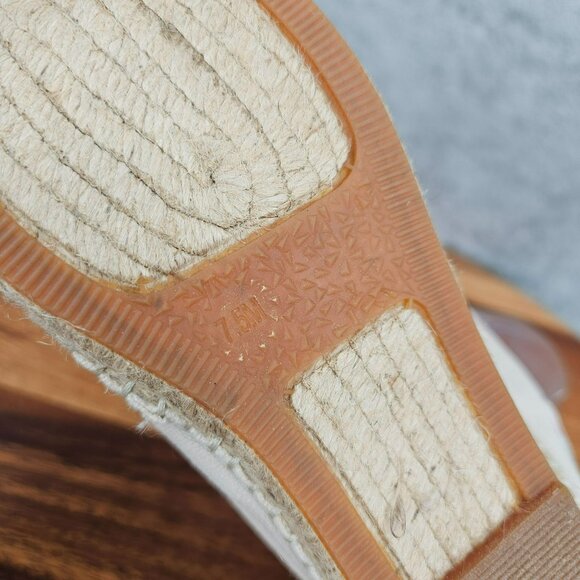 LOFT Espadrilles Shoes 7.5 M Natural Floral Leaf Embroidered Comfort Casual Boho - Picture 13 of 16